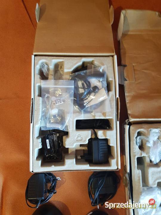 Zestaw 4 radiotelefonów PMR Motorola XTX446 Raciechowice