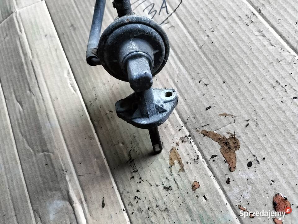 GOLF II 2 JETTA 2 16 18 AUDI 80B3 16 18 pompka osobowe Kamień-Kolonia