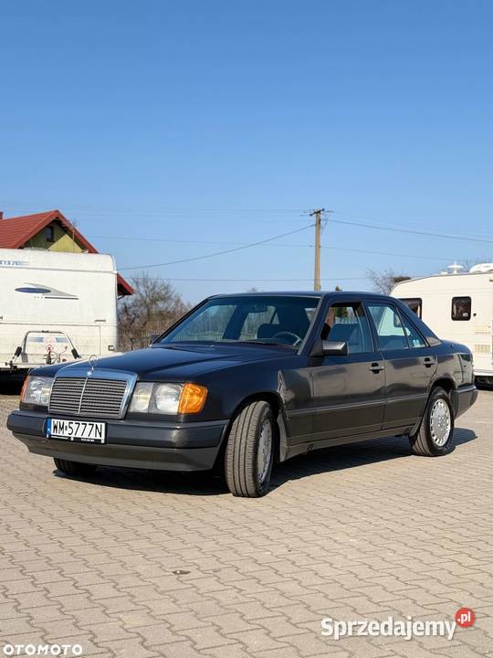 MercedesBenz W124 260E Grzebowilk