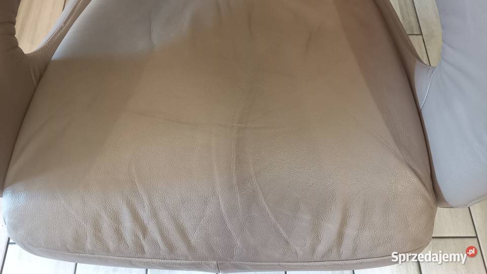 Fotel skórzany rozkładany relax na pilot HUKLA