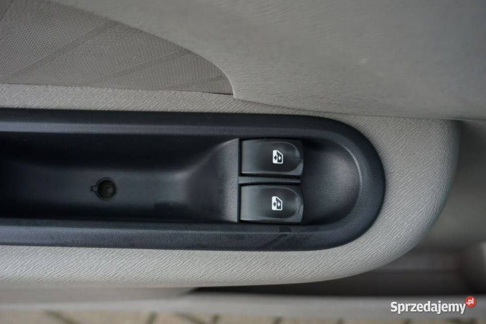 Renault Twingo 12 16V 75 Authentique salon II Lublin