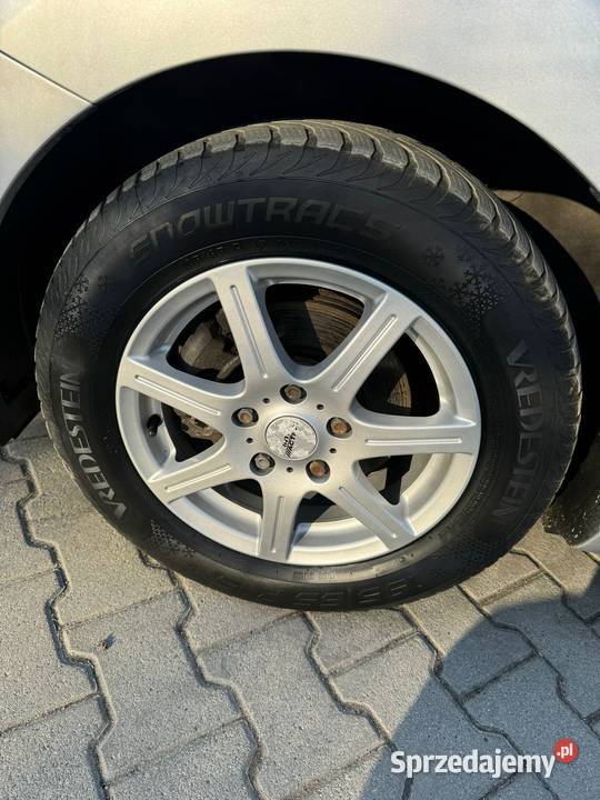 Toyota Auris 18 hybryda Auris Kraków sprzedam