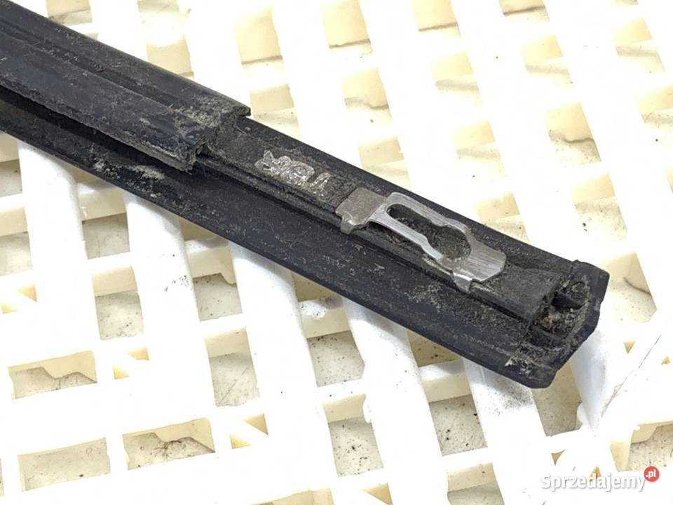 LISTWA DACHOWA PRAWA HONDA CIVIC IX 18 141