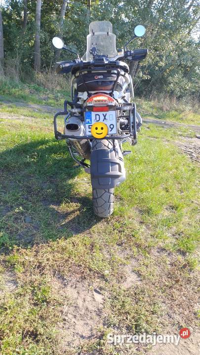 Motocykl niski przebieg nowe opony