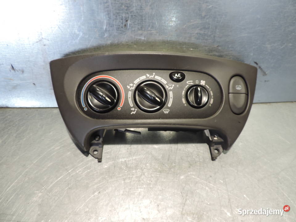 PANEL NAWIEWU 663212P Renault Scenic 1 FL małopolskie Nowy Sącz