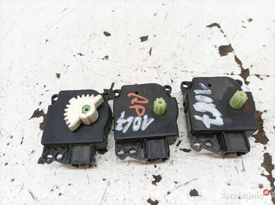 SILNICZEK NAGRZEWNICY AV1119E616EA Ford Transit