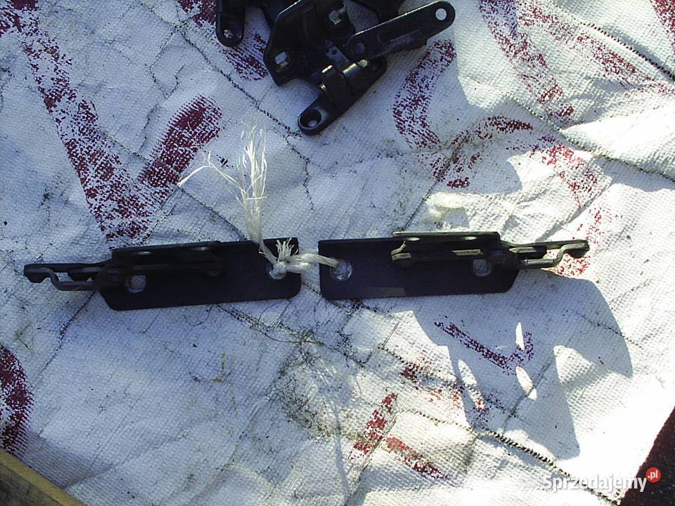 Mercedes A140 A160 A190 A170 W168 zawiasy dzwi osobowe Przysucha
