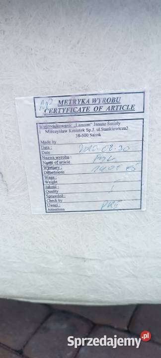 Wanna narożna z obudową