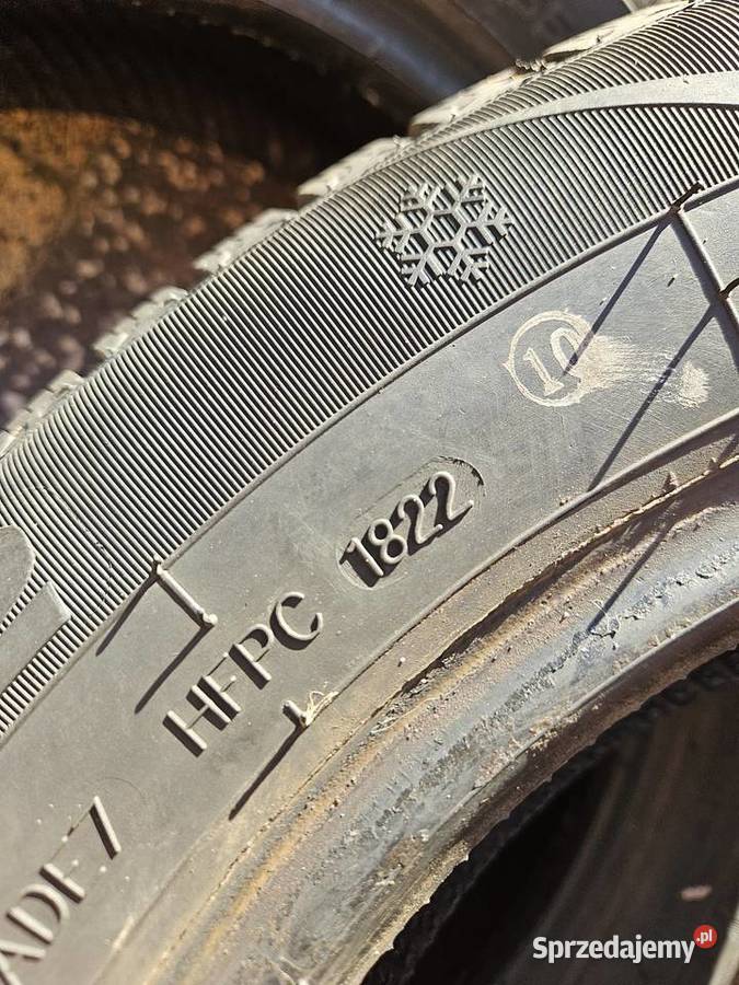 Opony zimowe 15570R13 13cale