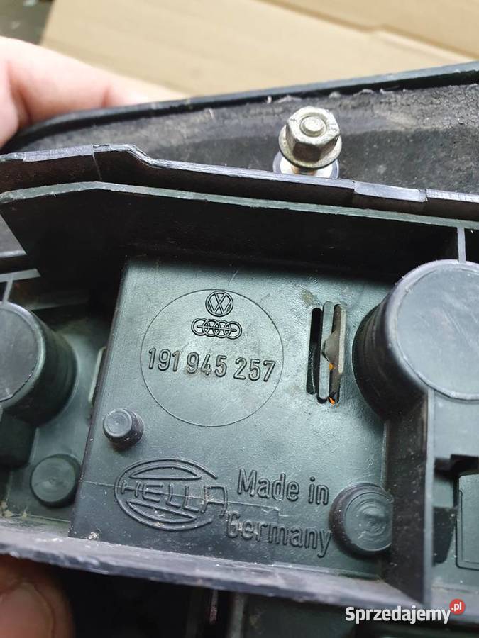 VW GOLF 2 II LAMPA LEWA TYLNA LEWY TYŁ Lewe Międzychód