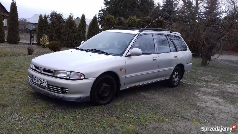 Mitsubishi Lancer kombi 16 LPG Siedlce
