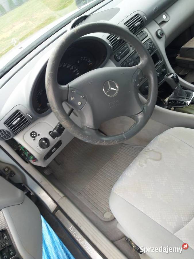 Mercedes w203 c240 caly na czesci zderzak