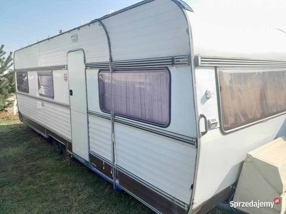 Przyczepa kempingowa XXL 75m transport Rok produkcji 1980