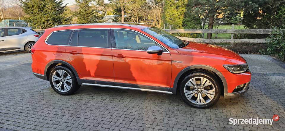 Volkswagen Passat Alltrack 20 VW TSI 220 2016 Passat Strzyżów