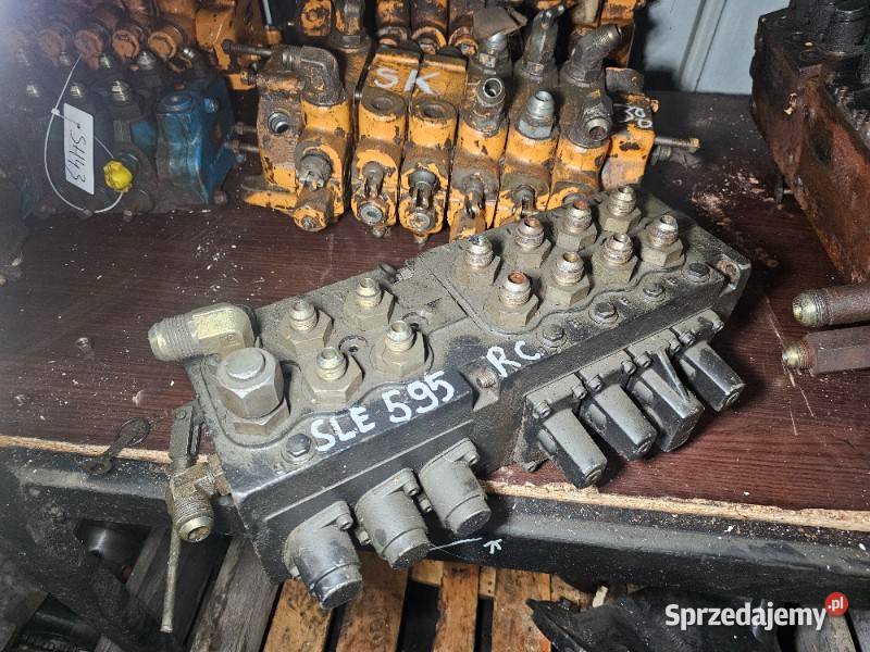 Rozdzielacz hydrauliczny Fermec Massey Ferguson Gdynia
