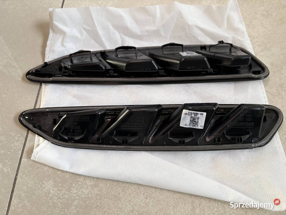 Skrzela kratki wloty błotnika BMW X3 G01 X4 G02