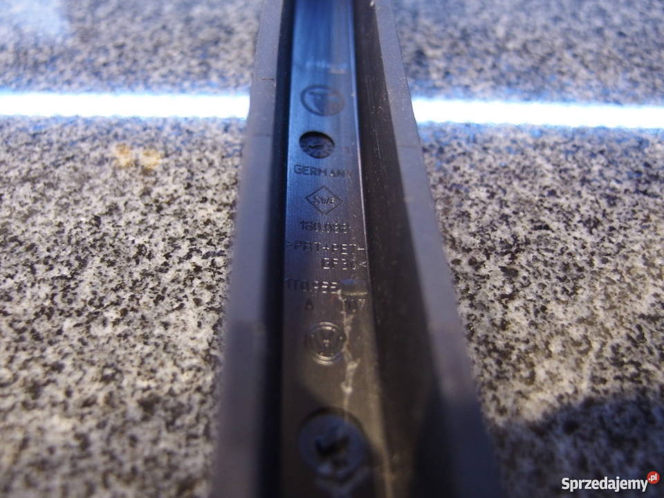 RAMIĘ WYCIERACZKI KLAPY SEAT IBIZA IV 6J 5 DRZWI Motoryzacja Wągrowiec