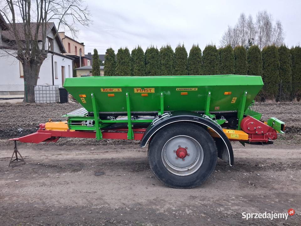 Rozsiewacz wapna rcw3 piast wapniarka łódzkie