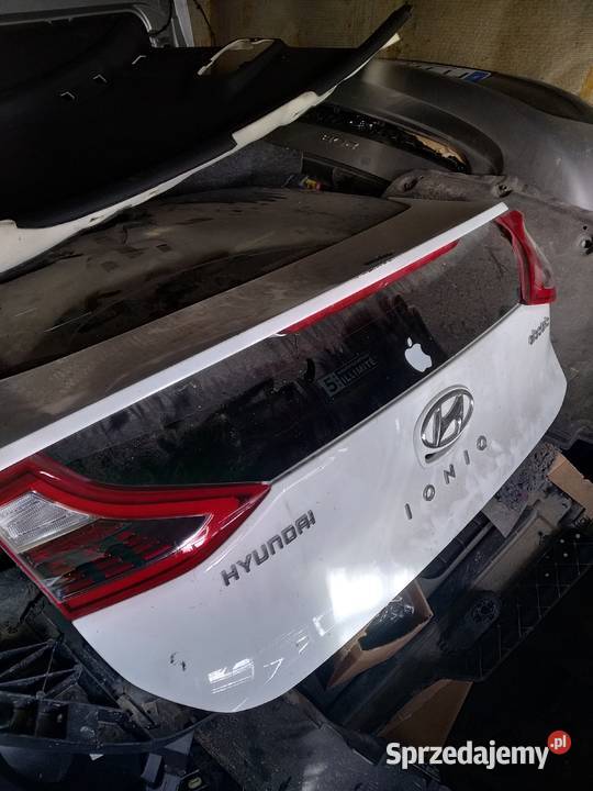 Klapa tylna IONIQ elektryk Kompletna z kamerą Wadowice