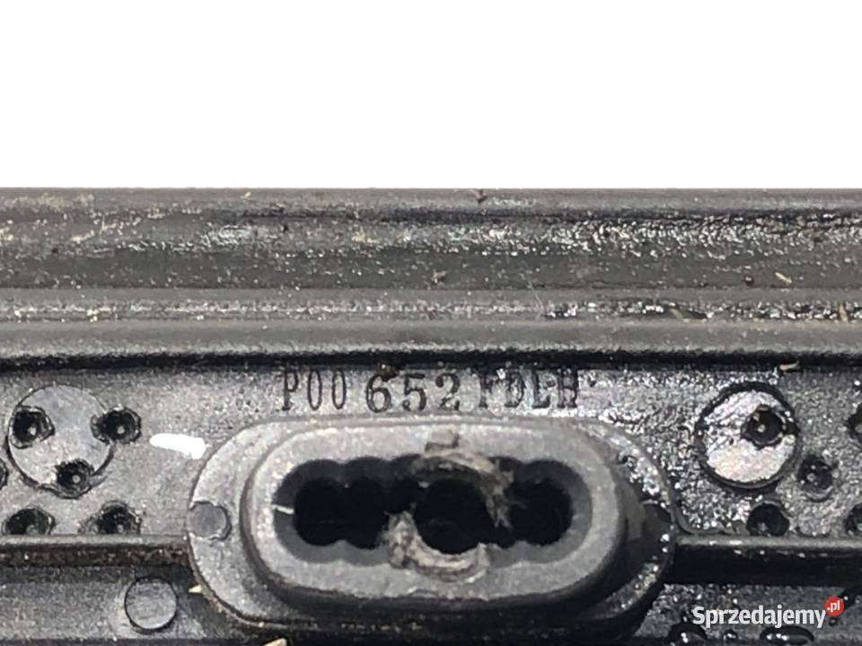 LISTWA ZGARNIAJĄCA PRZÓD LEWA CHROM FORD Listwy