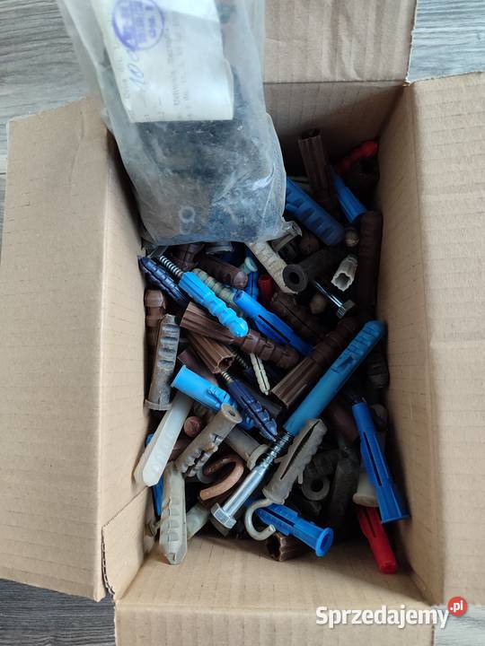 Kołki rozporowe Zielona Góra