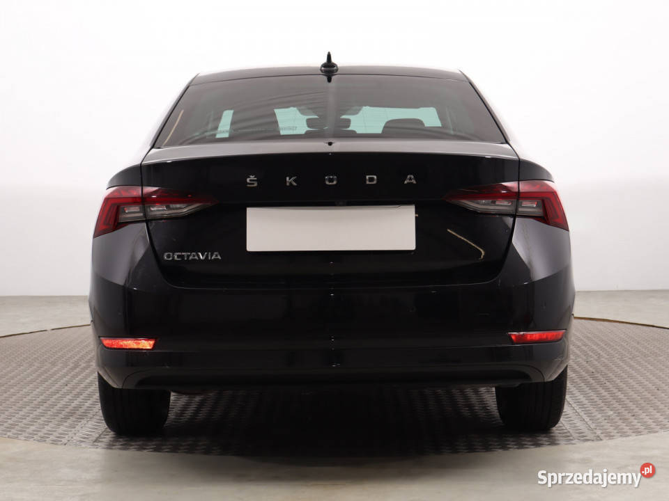 Skoda Octavia 15 TSI 47942km Octavia Katowice