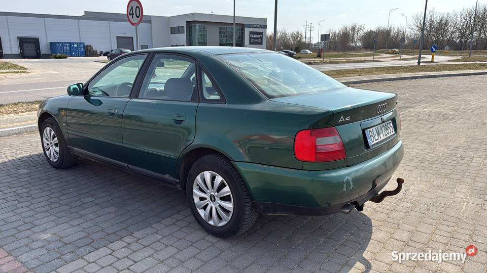 Sprzedam Audi A4 B5 1997 16 BG klima Łomża