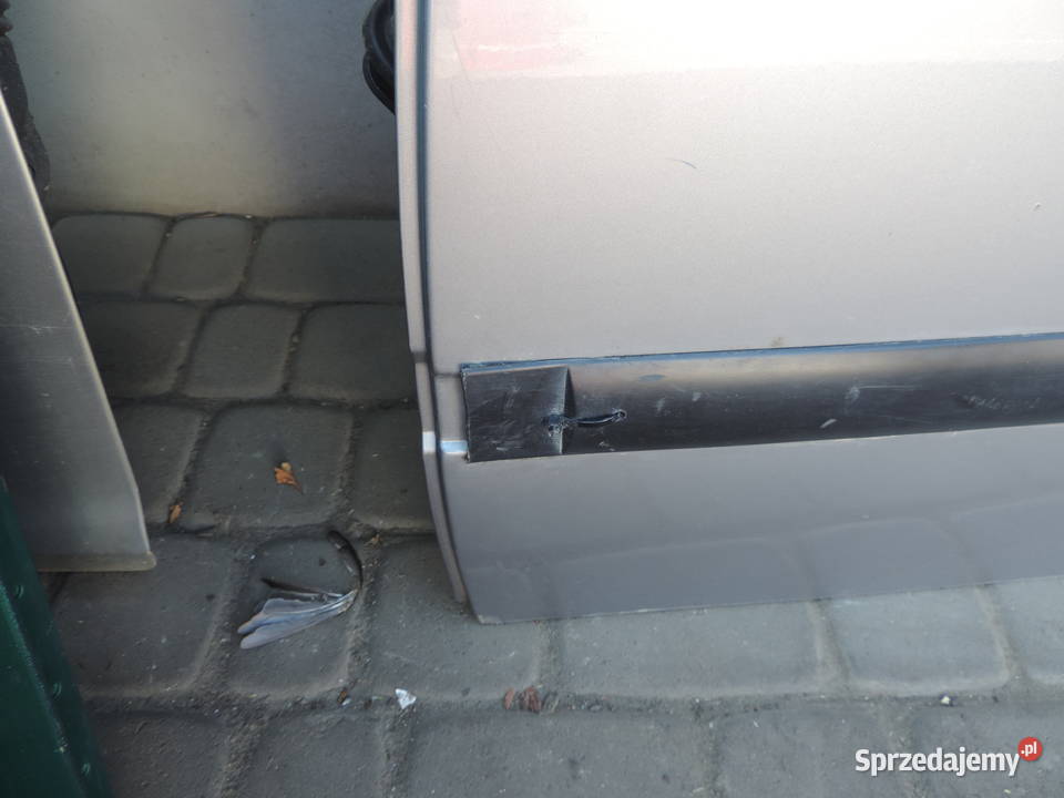 PEUGEOT 307 HB 5D DRZWI LEWY TYŁ KOLOR EZAC Drzwi Nowy Sącz