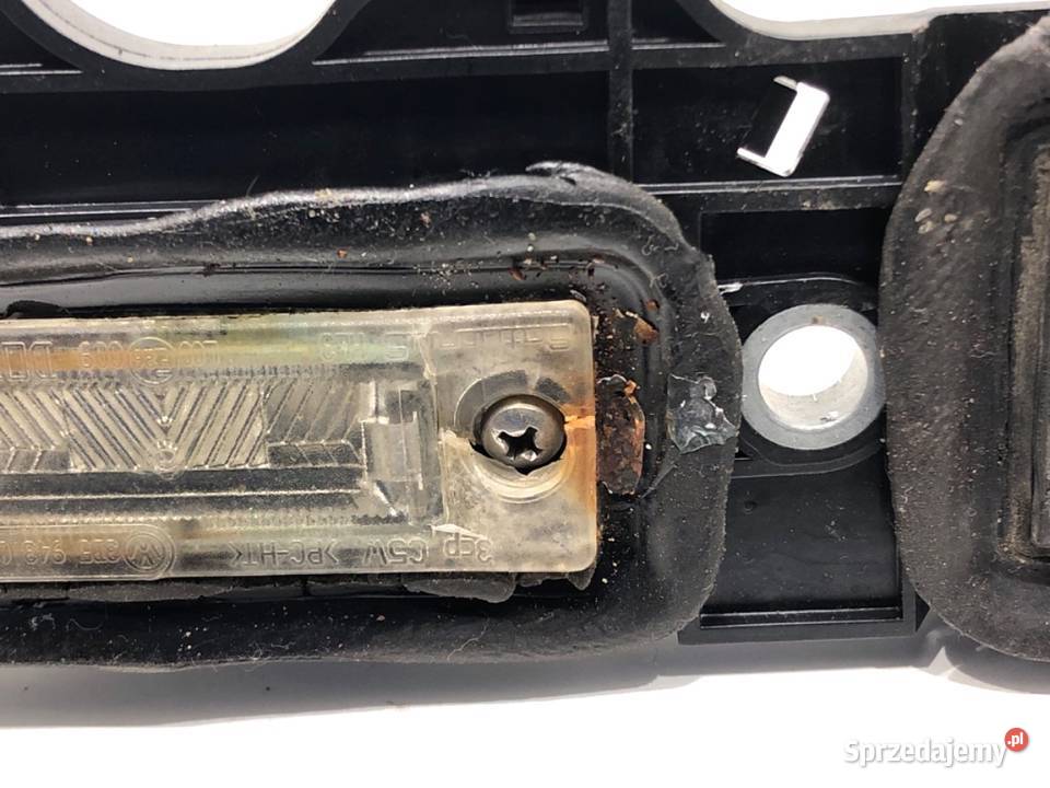 KLAMKA KLAPY TYŁ VW TOURAN Minivan 0310