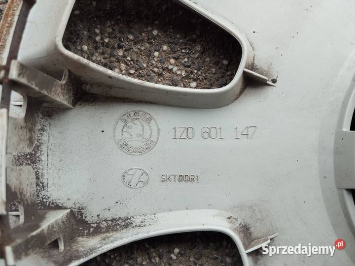 Kołpak Skoda 15 1Z0601147 pojedyncza sztuka Kamieniec