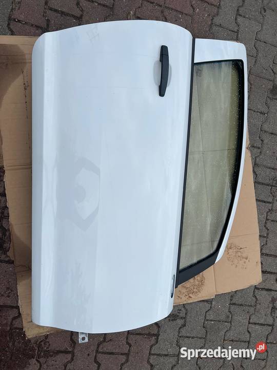 DRZWI PRAWY PRZÓD PRZEDNIE CORSA D Z474 3D sprzedam