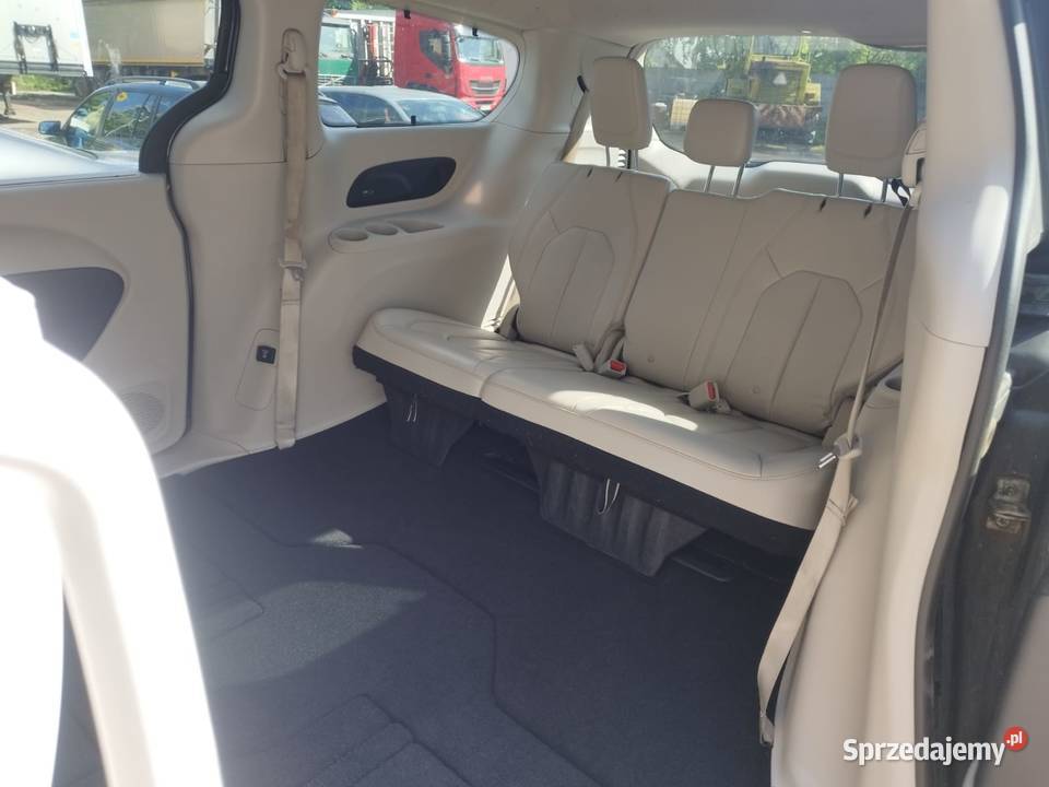 chrysler pacifica uszkodzony Mikołów