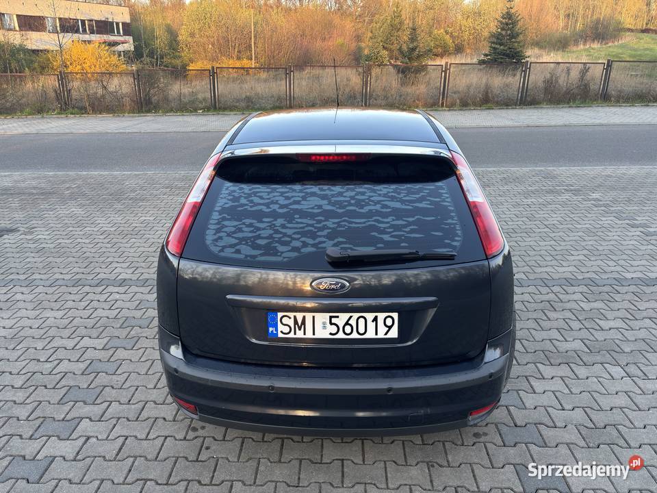 Ford Focus Titanium 2006 nieuszkodzony Focus sprzedam