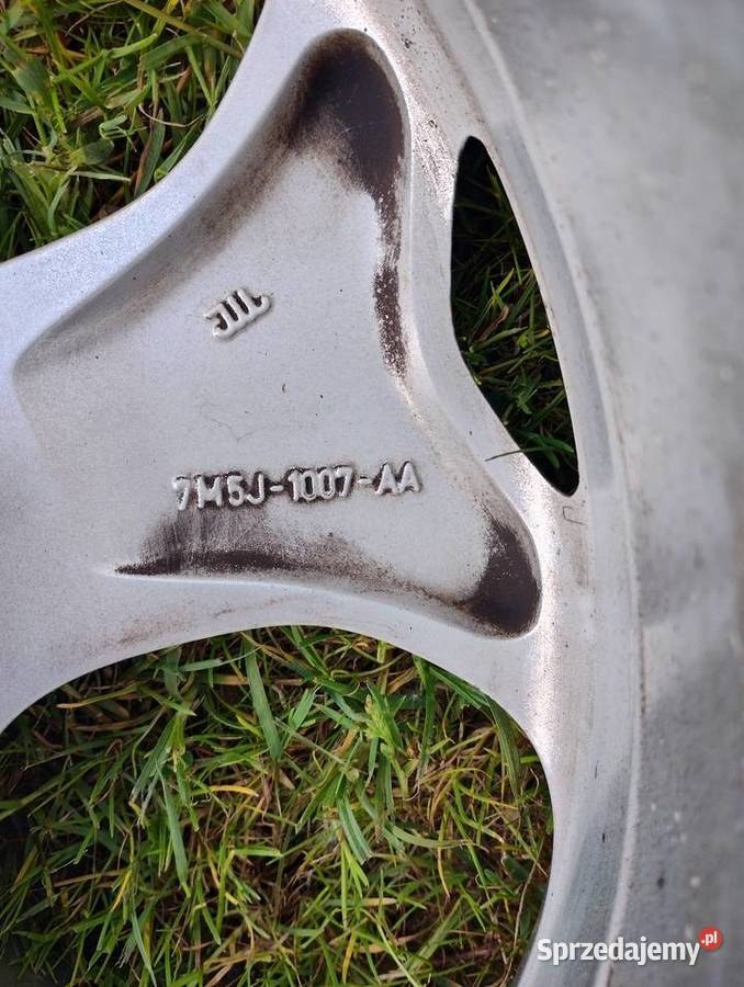 Komplet oryginalnych felg aluminiowych z letnimi Radom sprzedam