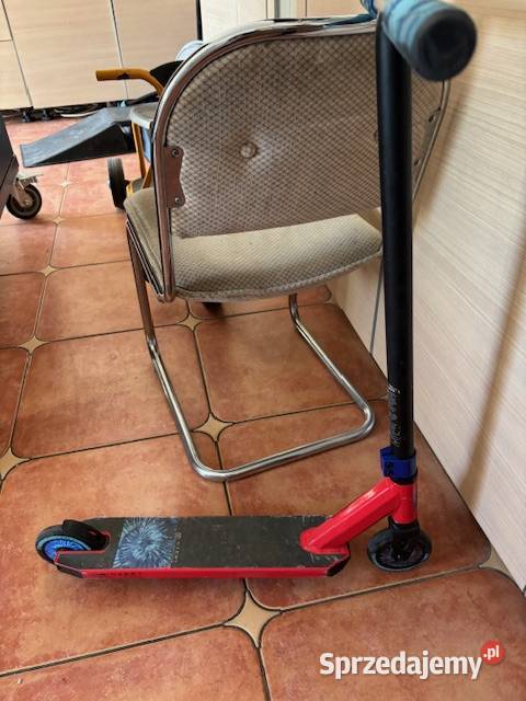 mini Skatepark NKX rampy hulajnogi INVERT Wioska