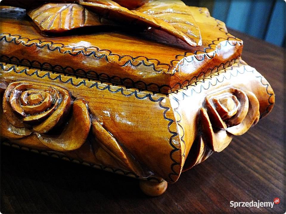 Szkatułka rzeźbiona RÓŻA pudełko Płaskorzeźba Żary sprzedam