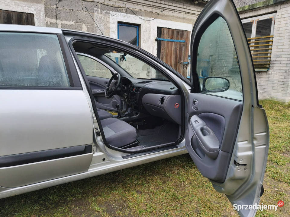 Nissan Almera 2003r 18 Benzyna Tanio Jeżdżący Almera Warszawa sprzedam