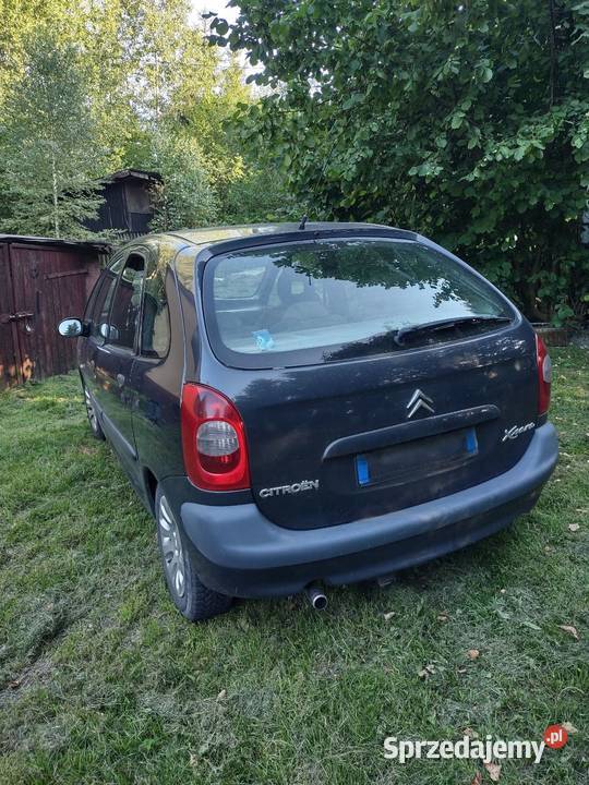Sprzedam auto uszkodzony