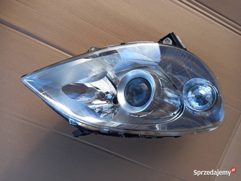 Mercedes W245 Klasa B prawa lampa przód Bukownica sprzedam