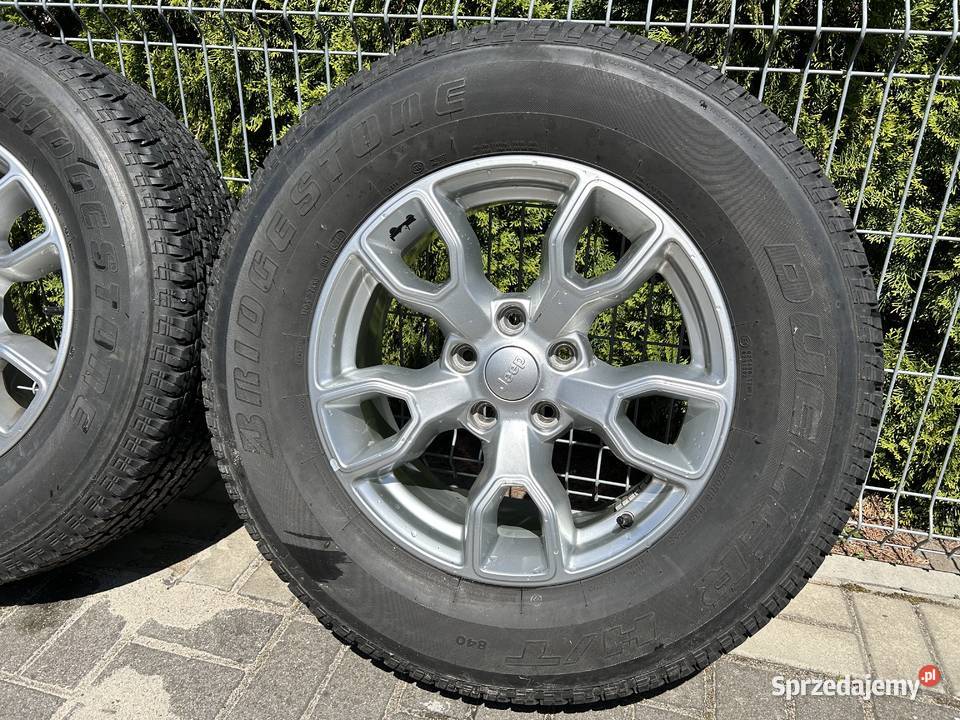 Jeep Wrangler Opony koła z felgami 25570R18 Tupadły