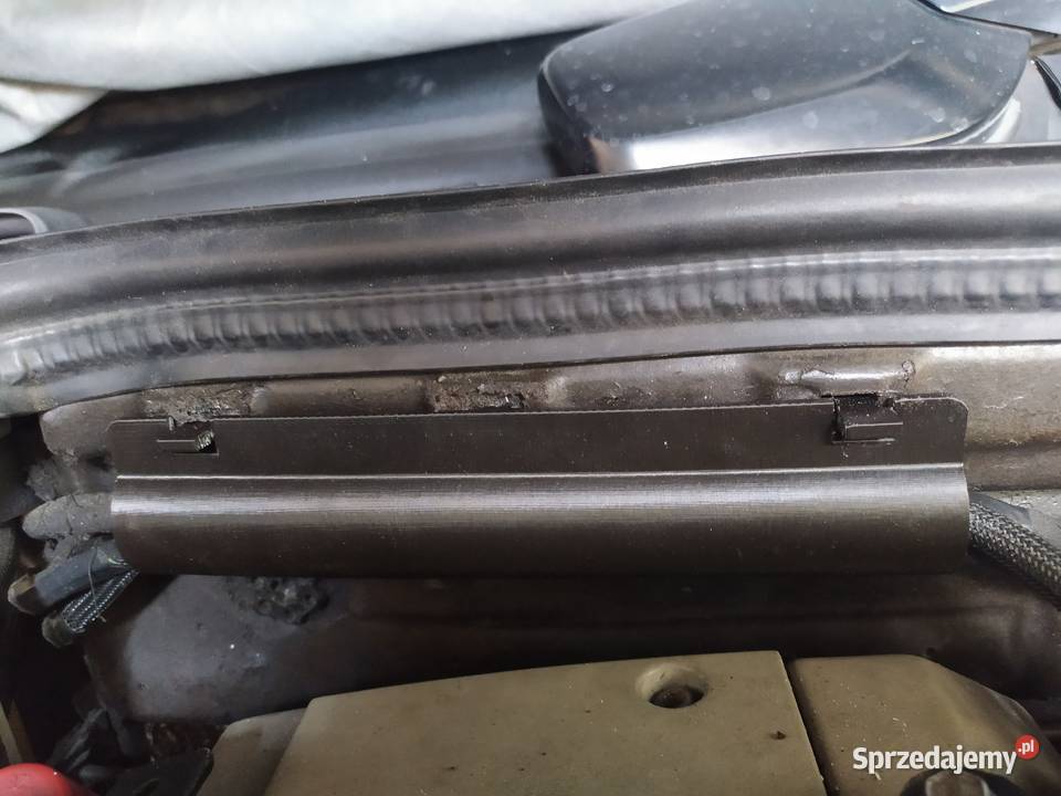 Mocowanie wiązki przewodów W124 M104 M111