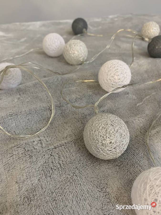 Cotton balls kule świecące srebrne szare białe odcienie szarości Jasło
