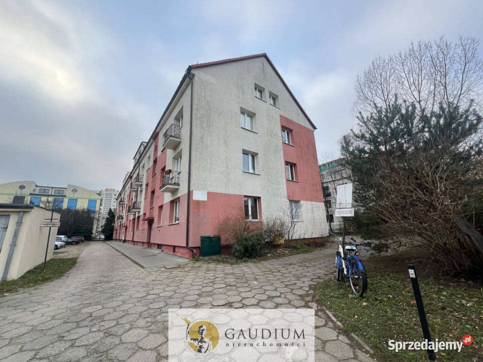 Przytulna kawalerka z parkingiem Przymorze Małe Gdańsk sprzedam