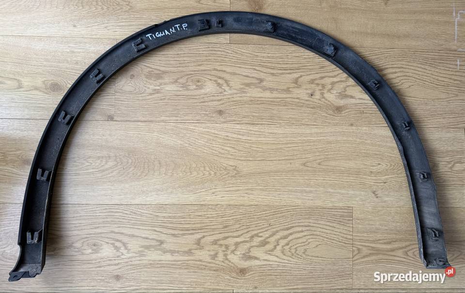 Listwa nakładka błotnika tylna prawa VW Tiguan