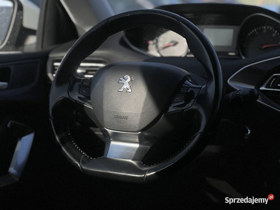 Peugeot 308 2019 kamera cofania