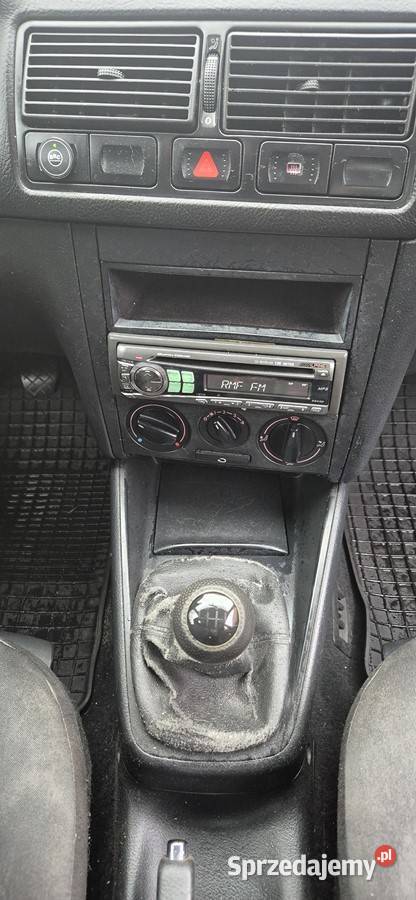 VW GOLF 4 HATCHBACK 1600 BENZYNAGAZ ABS Głogów