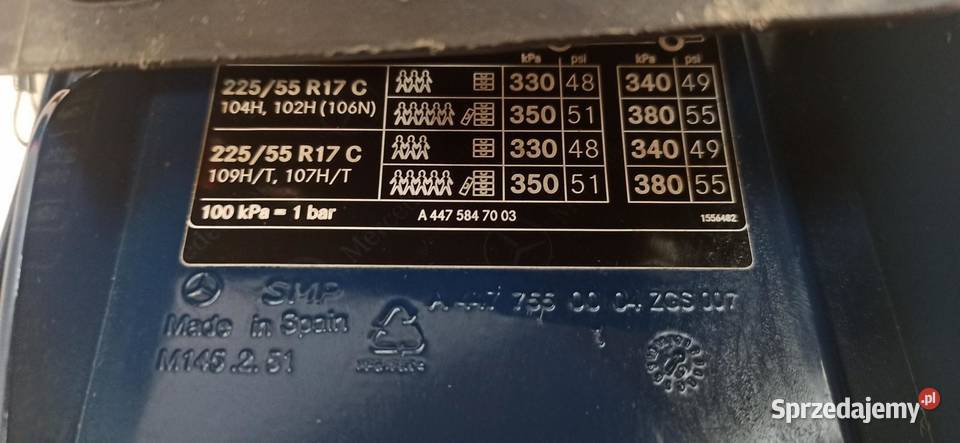 MERCEDES VITO W447 KLAPKA PRZEWÓD ŁADOWANIA