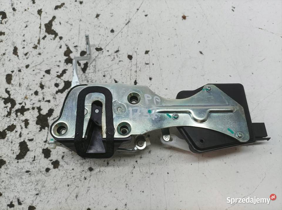 ZAMEK DRZWI PRAWY PRZÓD Piaggio Porter II 2021 Zamki, wkładki i kluczyki świętokrzyskie