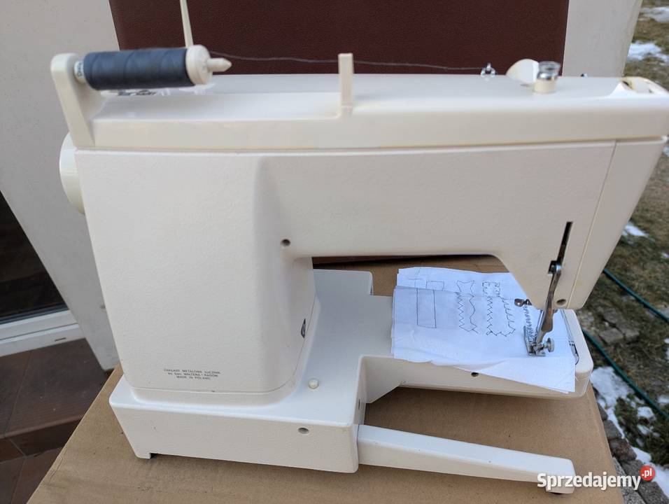 Maszyna do szycia Łucznik sprawna walizka AGD drobne Częstochowa sprzedam