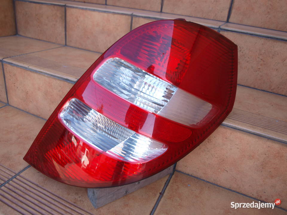 Mercedes A klasa W169 lampa prawa tył 2004 2008r lampy tylne Kalisz sprzedam